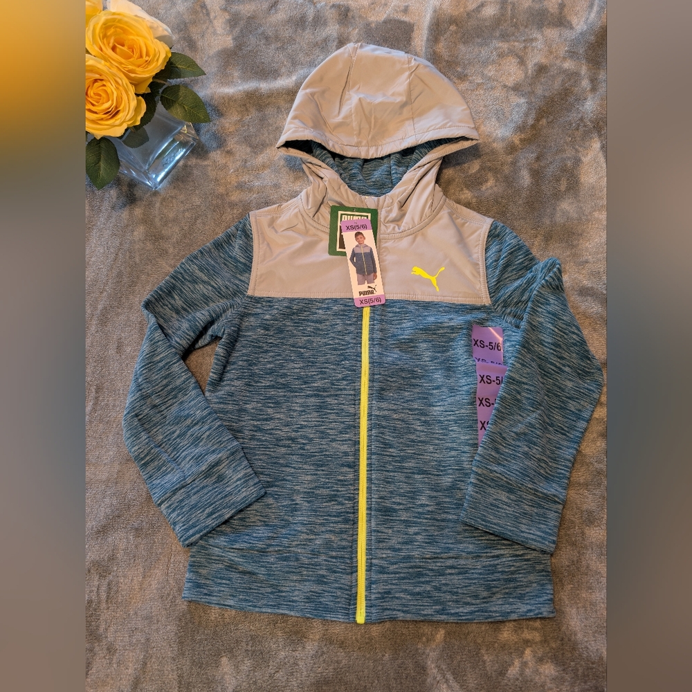 NWT Puma light jacket
